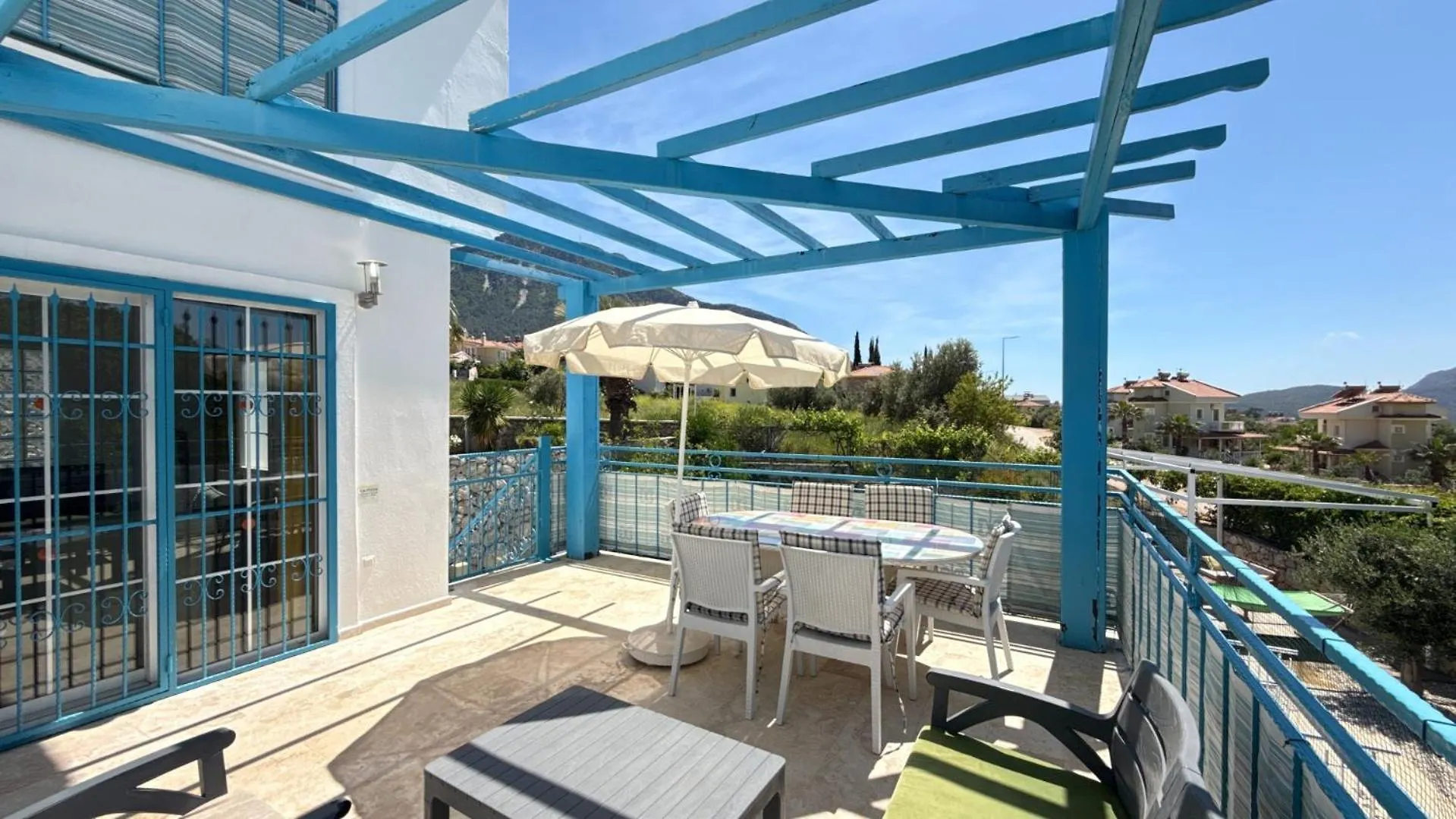 Villa Hayat 6 Yatak Odali Oeluedenize Yakin Villa Fethiye